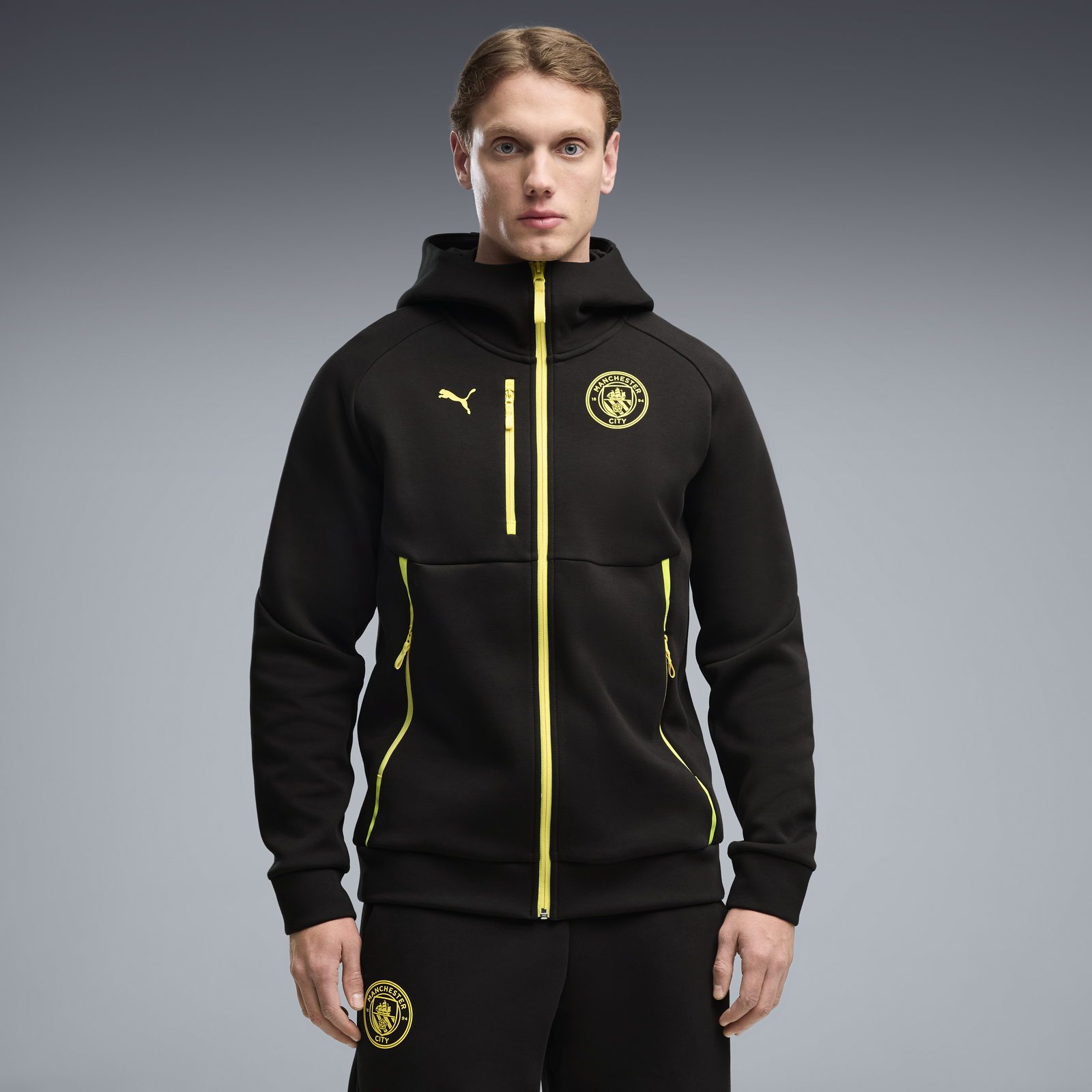 Manchester City PUMATECH Full Zip Hoodie 2026/27 | Official Man